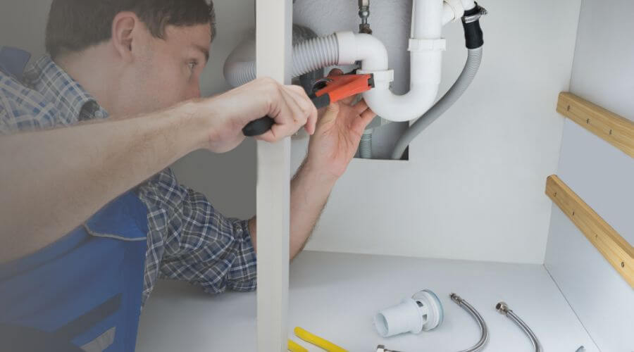 Local tankless water heater installation in Alden, IA